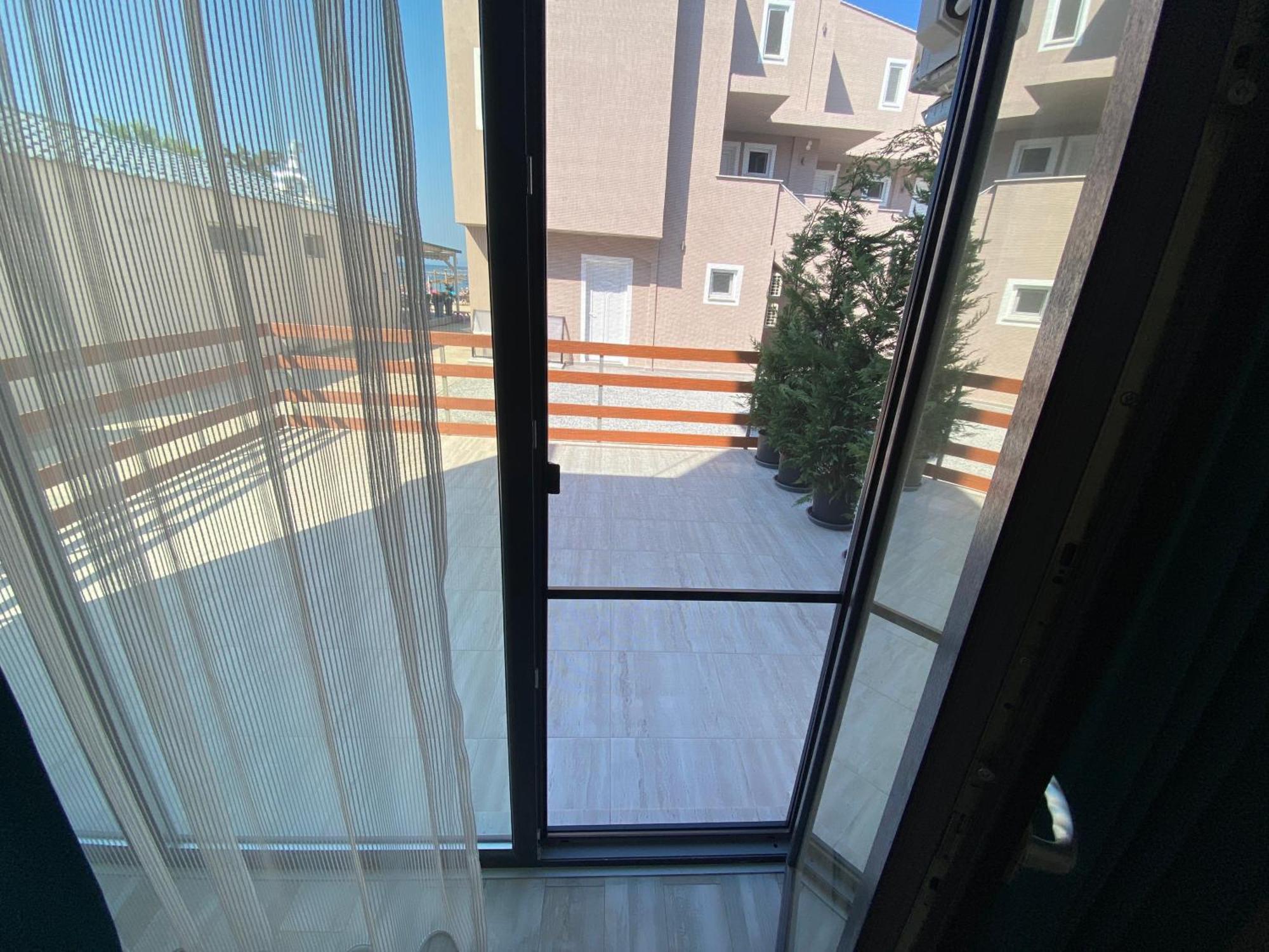Opalium Beach Front Suites Potos Eksteriør billede